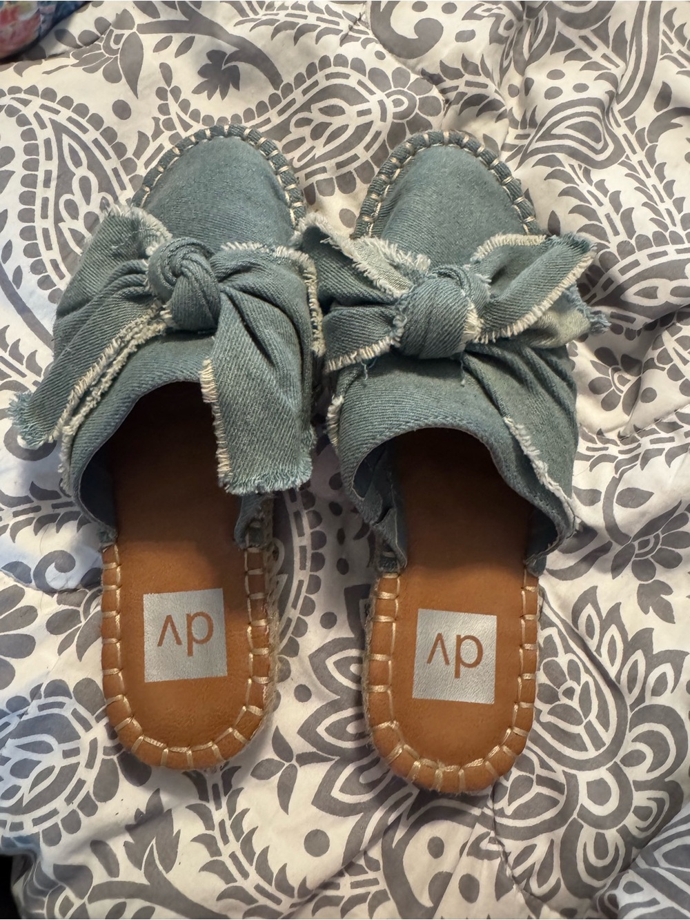 DV by Dolce Vita Light Blue Denim Knot-Front Slip-On Mules